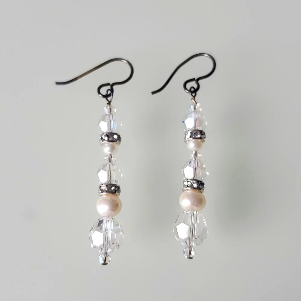 Feminine sparkly drop earrings